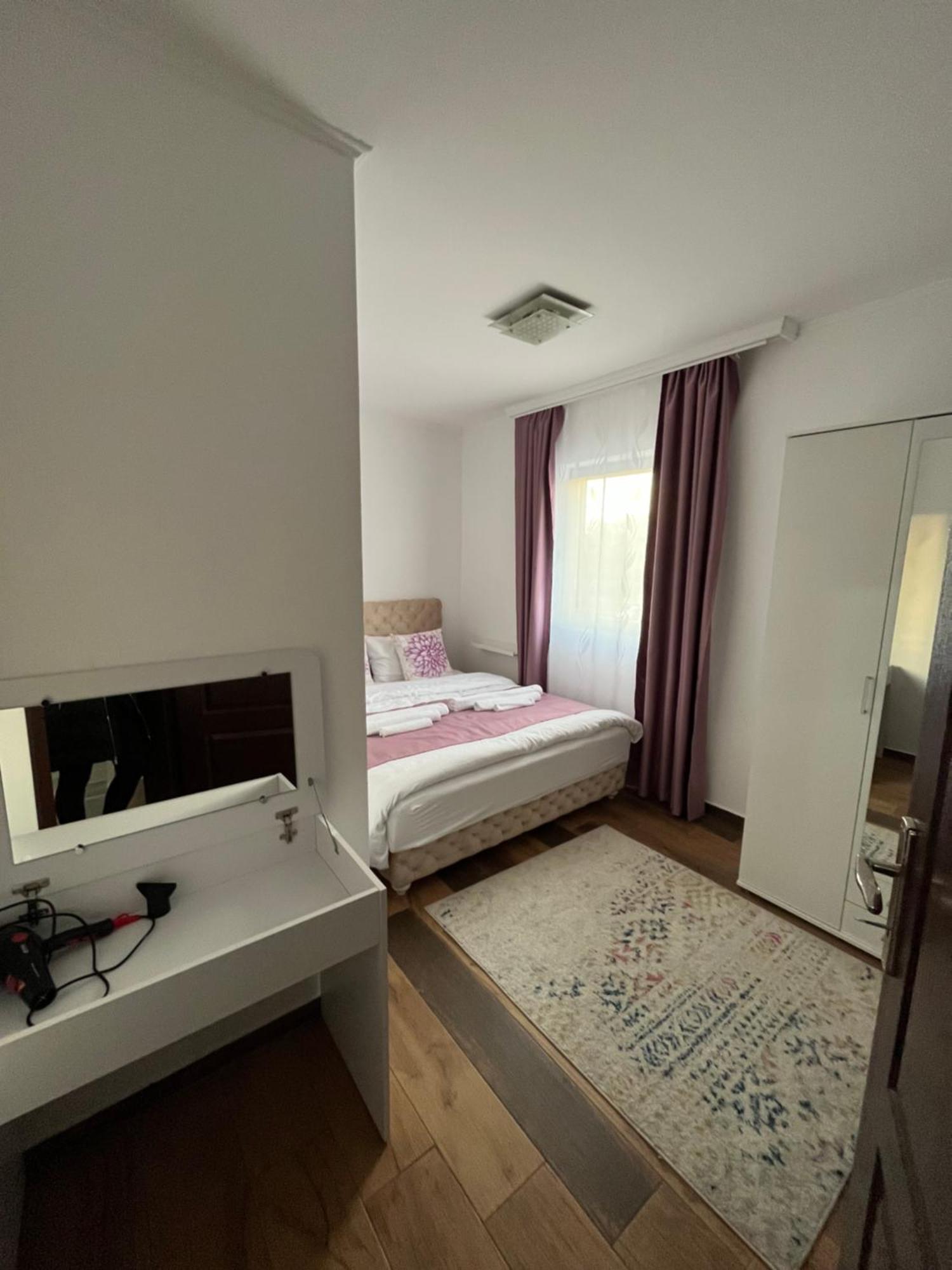 Airport Sky Apartments Lux Bělehrad Exteriér fotografie